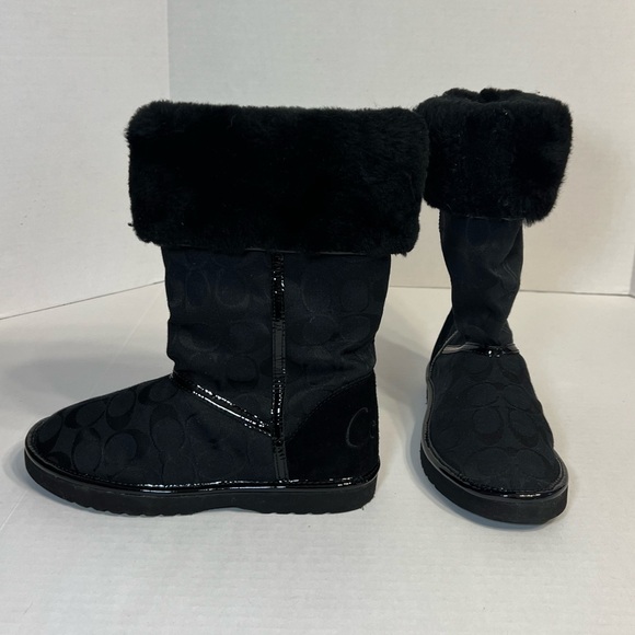 Coach‎ Nikole Signature boots Size 6B - Picture 1 of 13